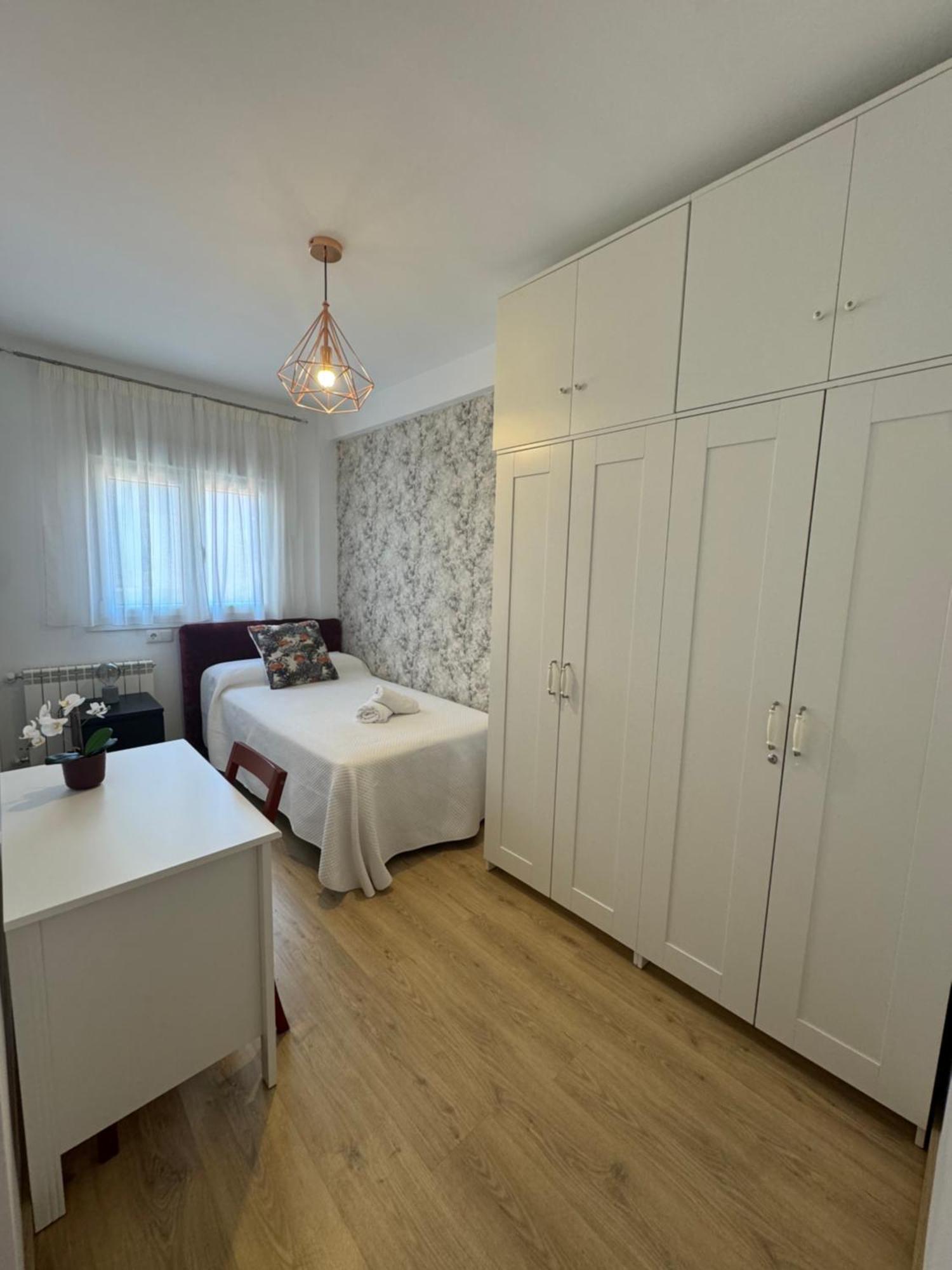 Apartament Alcala Luxury Piso Completo De 80M Alcalá de Henares Zewnętrze zdjęcie