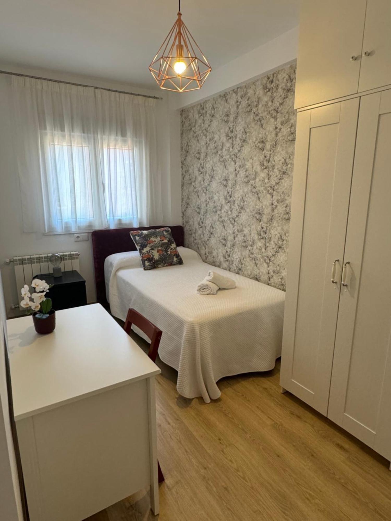 Apartament Alcala Luxury Piso Completo De 80M Alcalá de Henares Zewnętrze zdjęcie