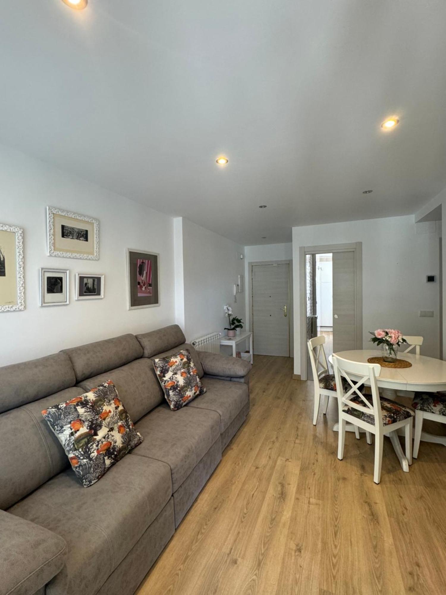 Apartament Alcala Luxury Piso Completo De 80M Alcalá de Henares Zewnętrze zdjęcie